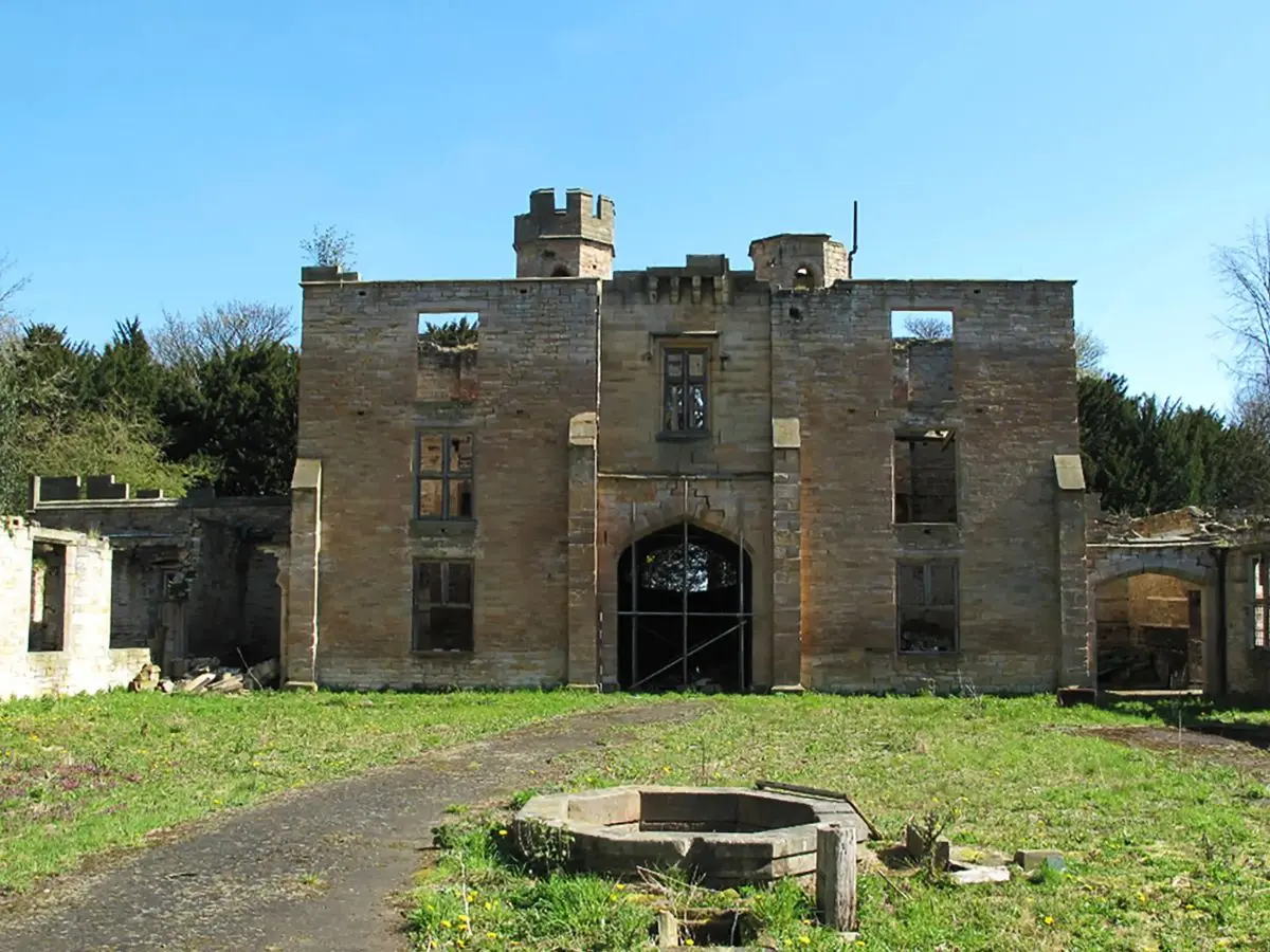 Ravensworth Castle